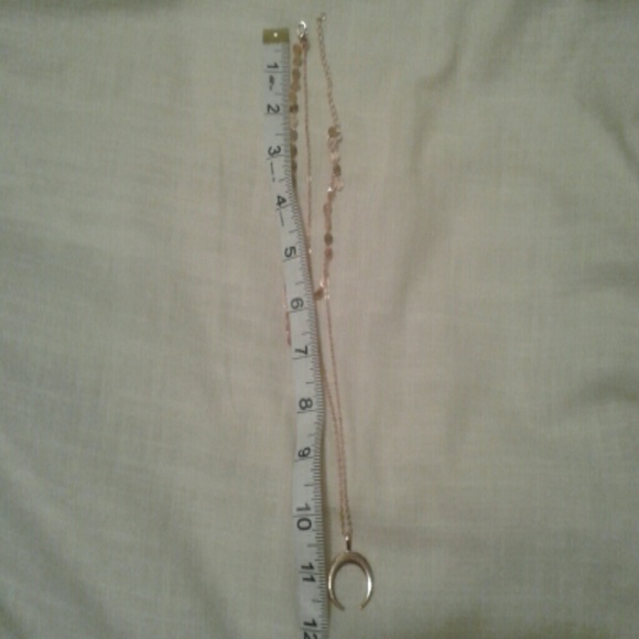 Crescent Luna moon layered necklace chocker - Picture 4 of 5